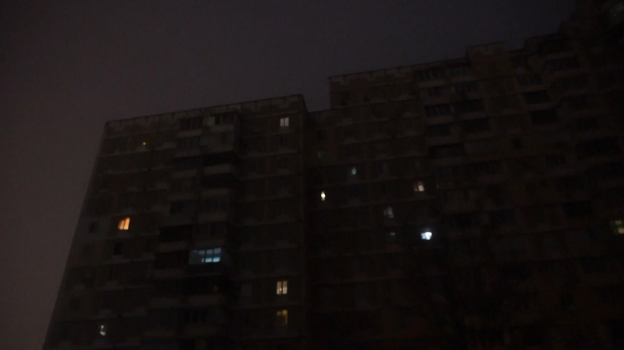 Ger, pene masive de curent și școli închise: Kievul se confruntă cu cea mai gravă criză de la începutul războiului