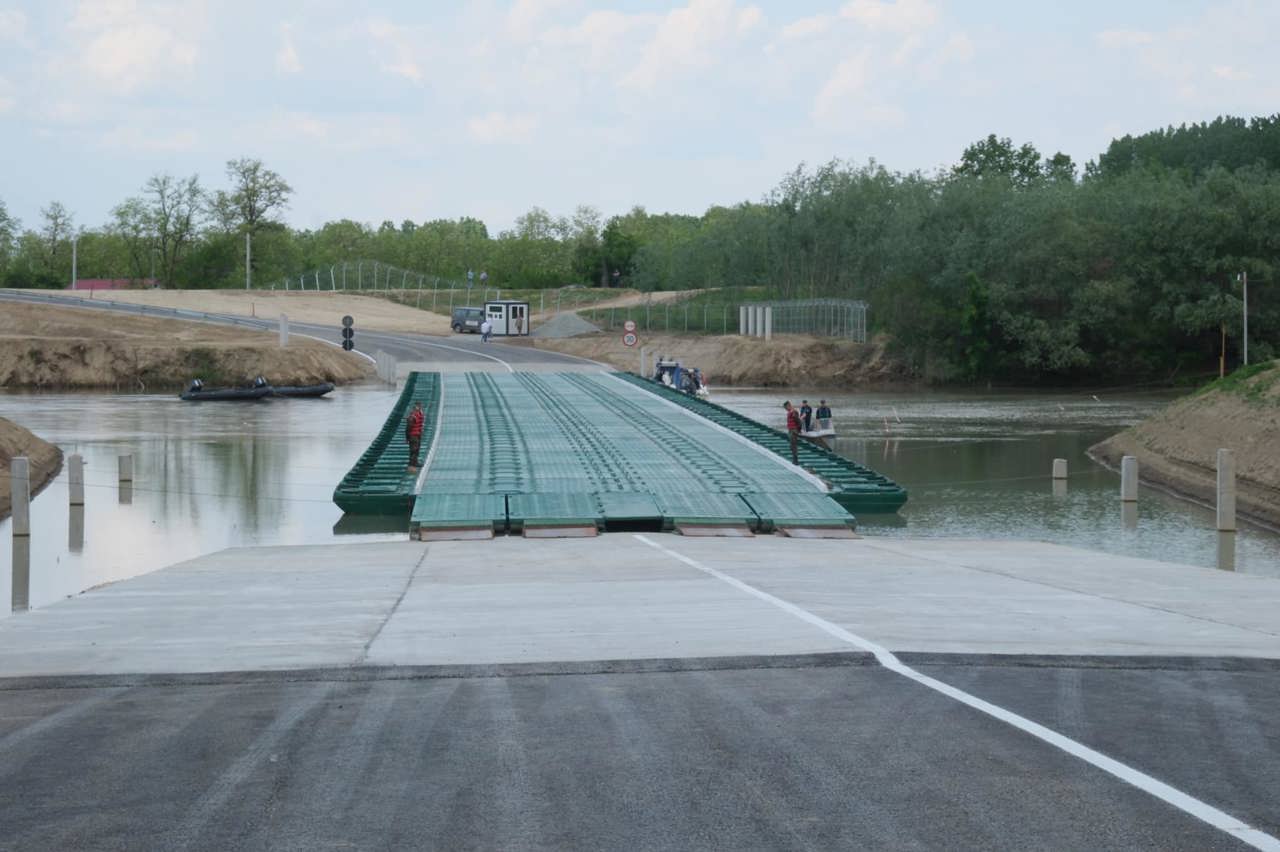 Activity of the Leova-Bumbata crossing point, suspended from 7:00 PM to 8:00 PM