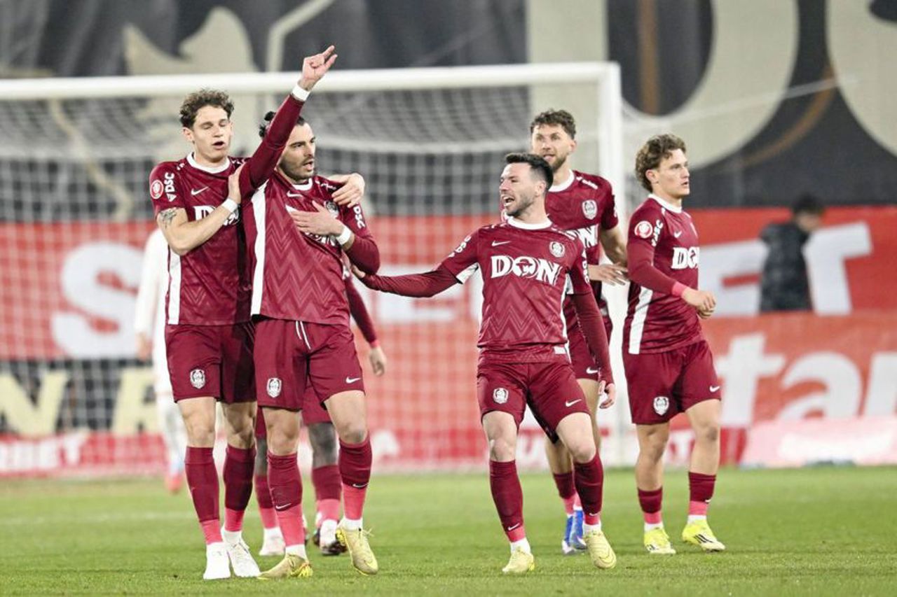 CFR Cluj a încheiat cu o victorie sezonul regular al Superligii românești de fotbal 