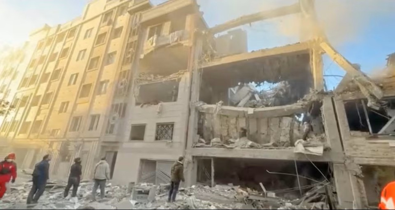 „Îi vom aduce înapoi în epoca de piatră”: SUA promit lovituri masive împotriva Iranului și spun că obiectivele sunt aproape atinse