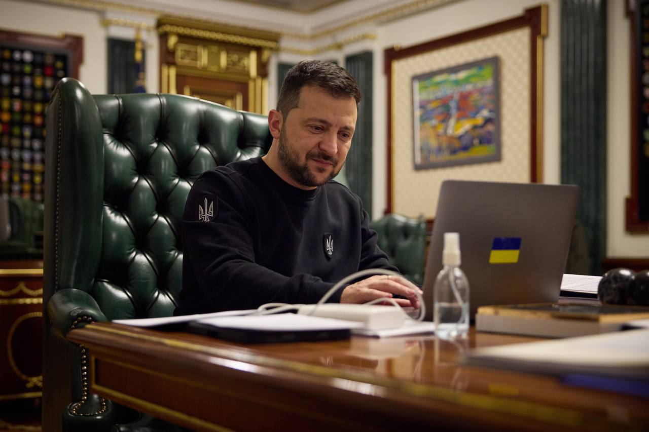 Volodimir Zelenski a discutat cu Maia Sandu despre decizia Comisiei Europene