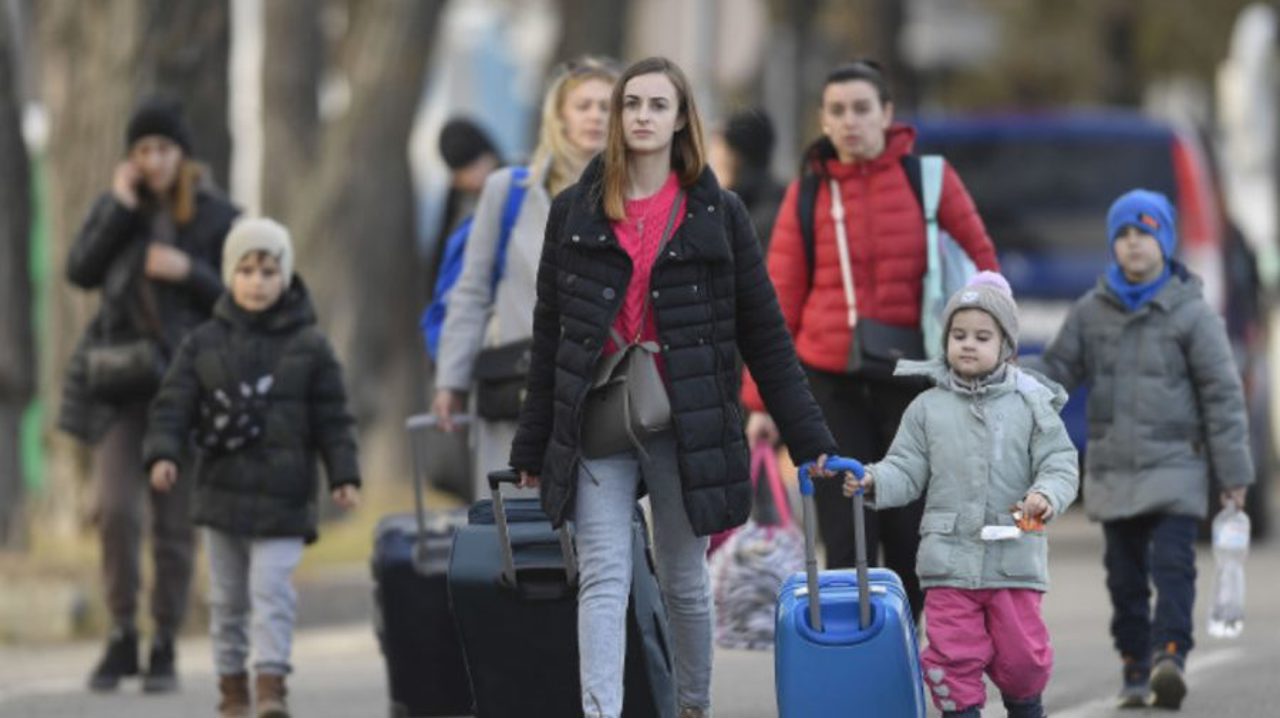 Oficialii Comisiei Europene: Mecanismele comunitare de sprijin pentru refugiații ucraineni ar putea fi prelungite și după 2024