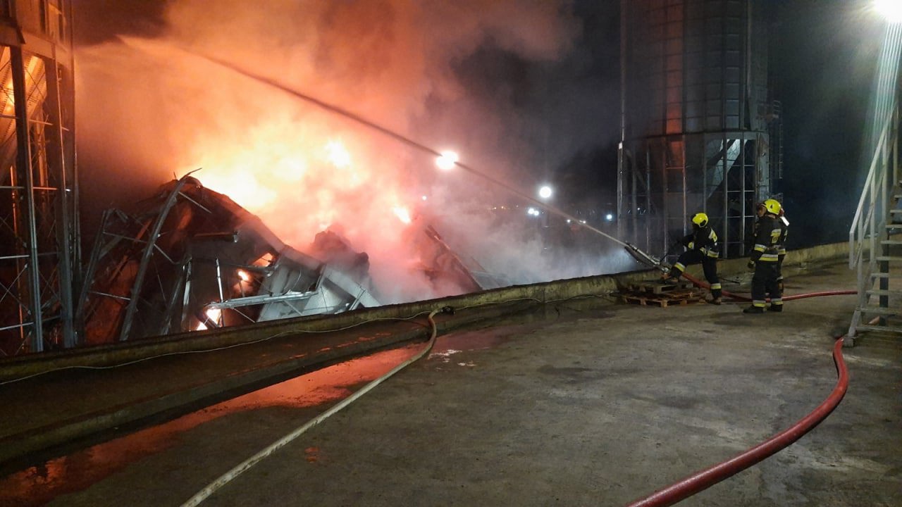 The fire at tank no. 2 in the Giurgiulesti Free International Port has been located