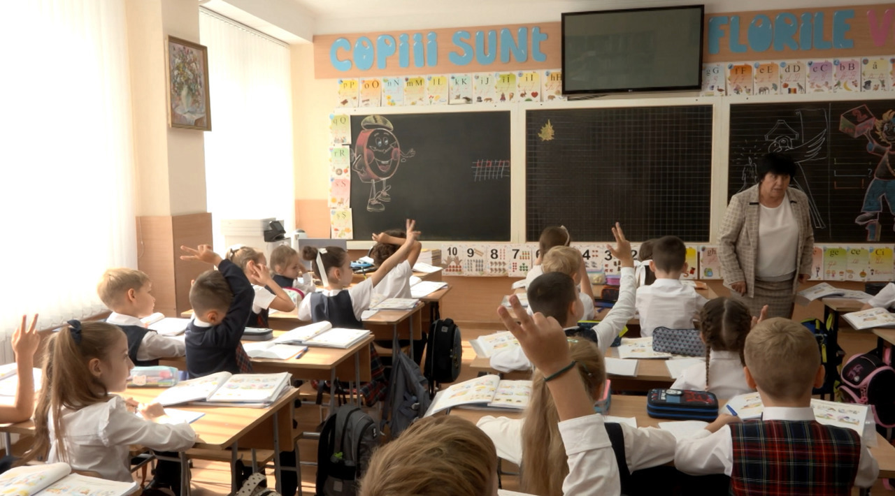 Specialistă în curriculum: „Felul cum se predă ține de măiestria profesională, iar cum ajunge conținutul la elev ține de gradul de asimilare”