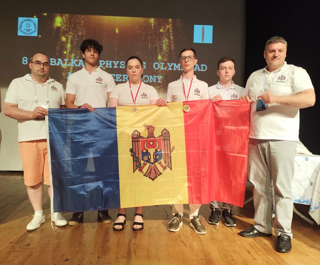 Rezultate bune pentru R. Moldova la Olimpiada de Fizică din Turcia: Medalie de aur, bronz și premiu special 