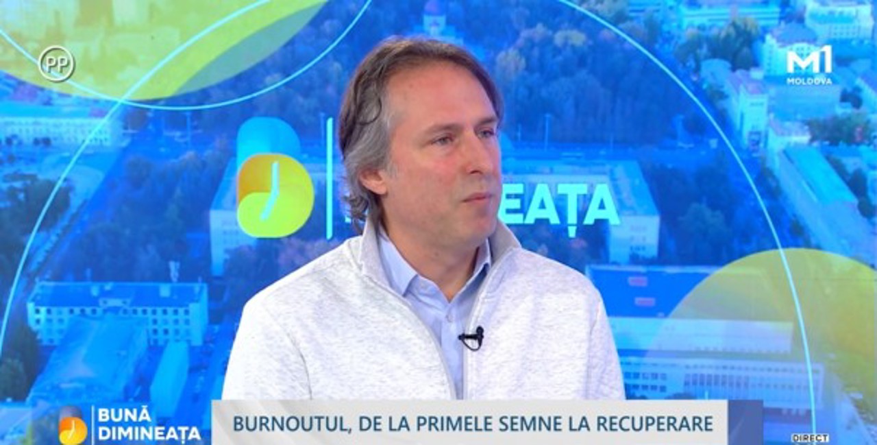 Sindromul burnout poate afecta și elevii. Ce este de făcut pentru a minimiza consecințele