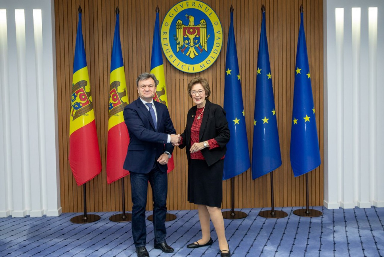 Moldovan PM meets with North Carolina official