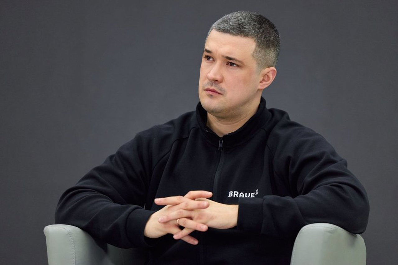 Ucraina: Fostul ministru al Apărării dezvăluie motivul real al demiterii sale