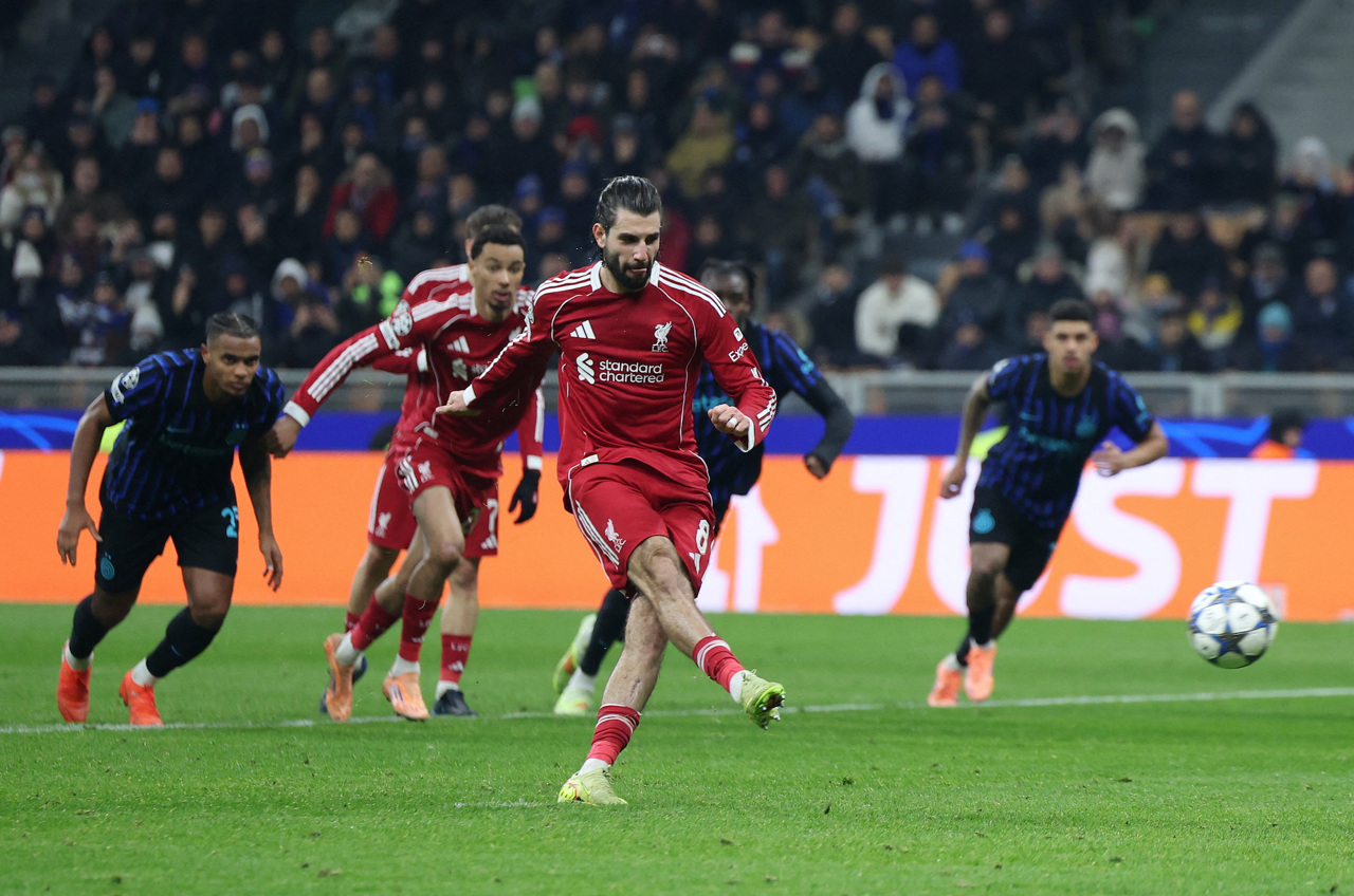 O victorie ca o gură de aer pentru FC Liverpool