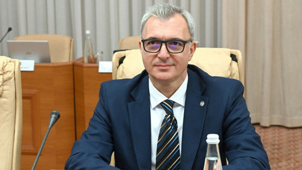 Еуджен Осмокеску: Налогово-бюджетная политика на 2027 год может привести к подорожанию отдельных товаров и услуг