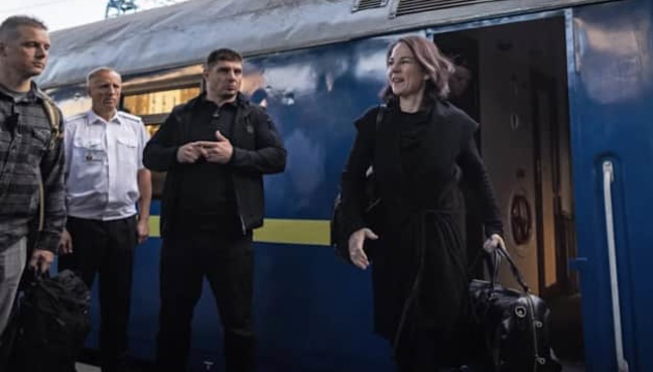 Ministrul german de externe Annalena Baerbock vizitează Ucraina și exprimă susținere pentru aderarea la UE