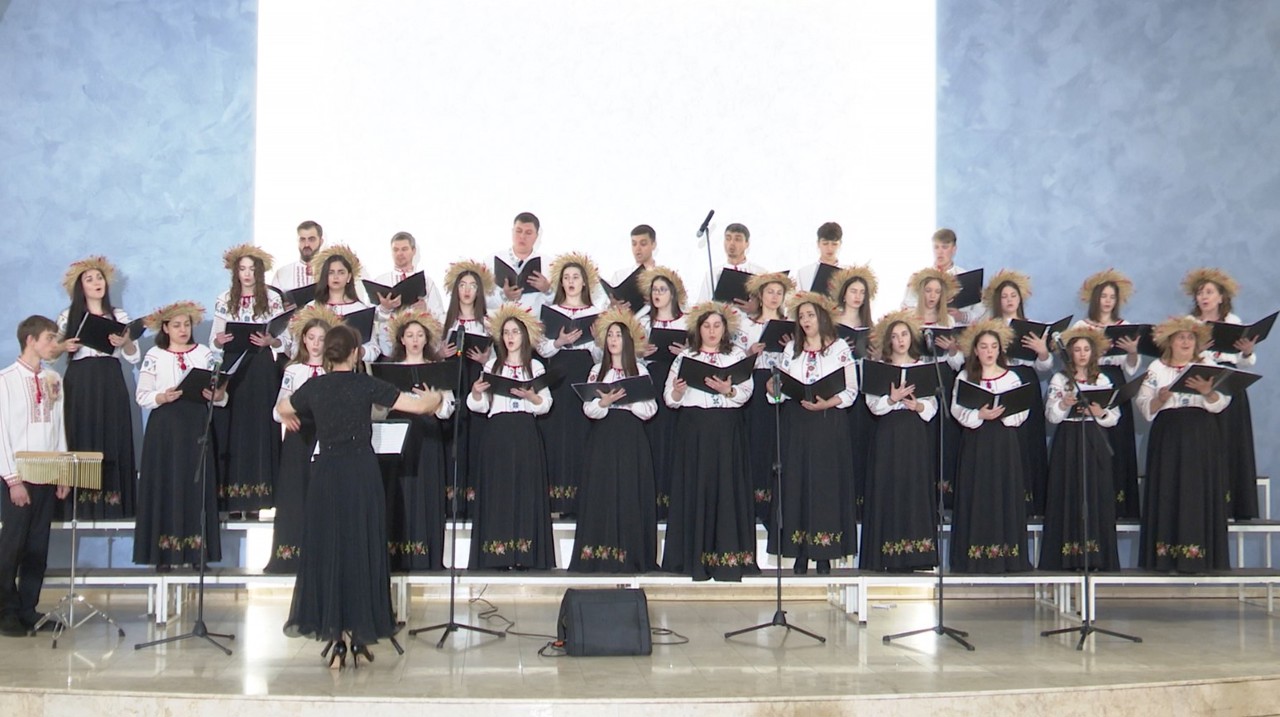 Măgdăcești: Peste 350 de femei au celebrat Ziua Mironosițelor 