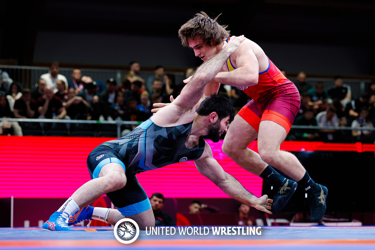 Luptătorul Eugeniu Mihalcean, vicecampion mondial la tineret