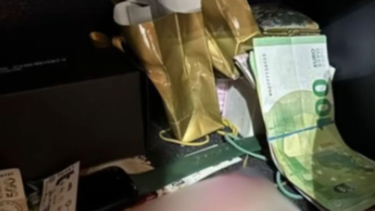 Doi suspecți reținuți după perchezițiile în dosarul spălărilor de bani prin rețeaua „Merișor”