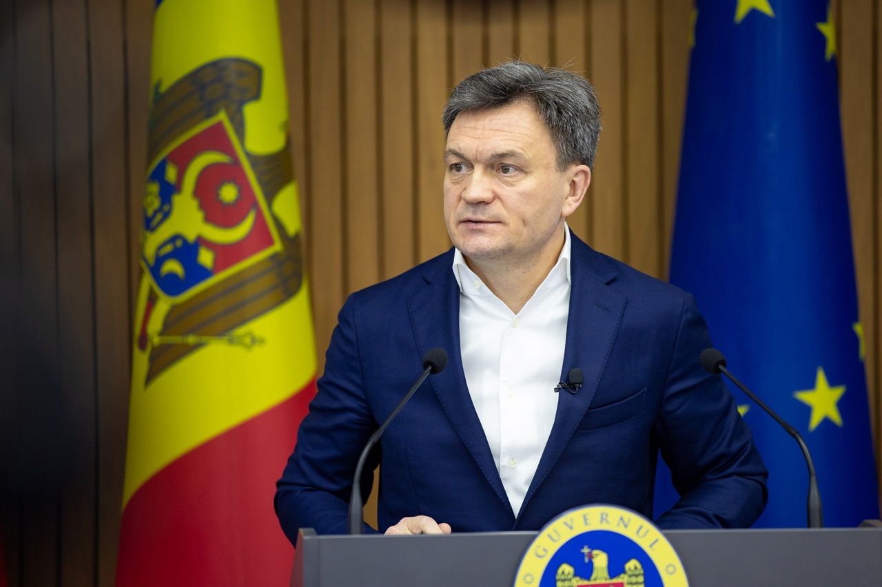 Dorin Recean denounces attempts of electoral fraud and calls for mobilization for the second round: "They can't commit fraud as much as we can vote"