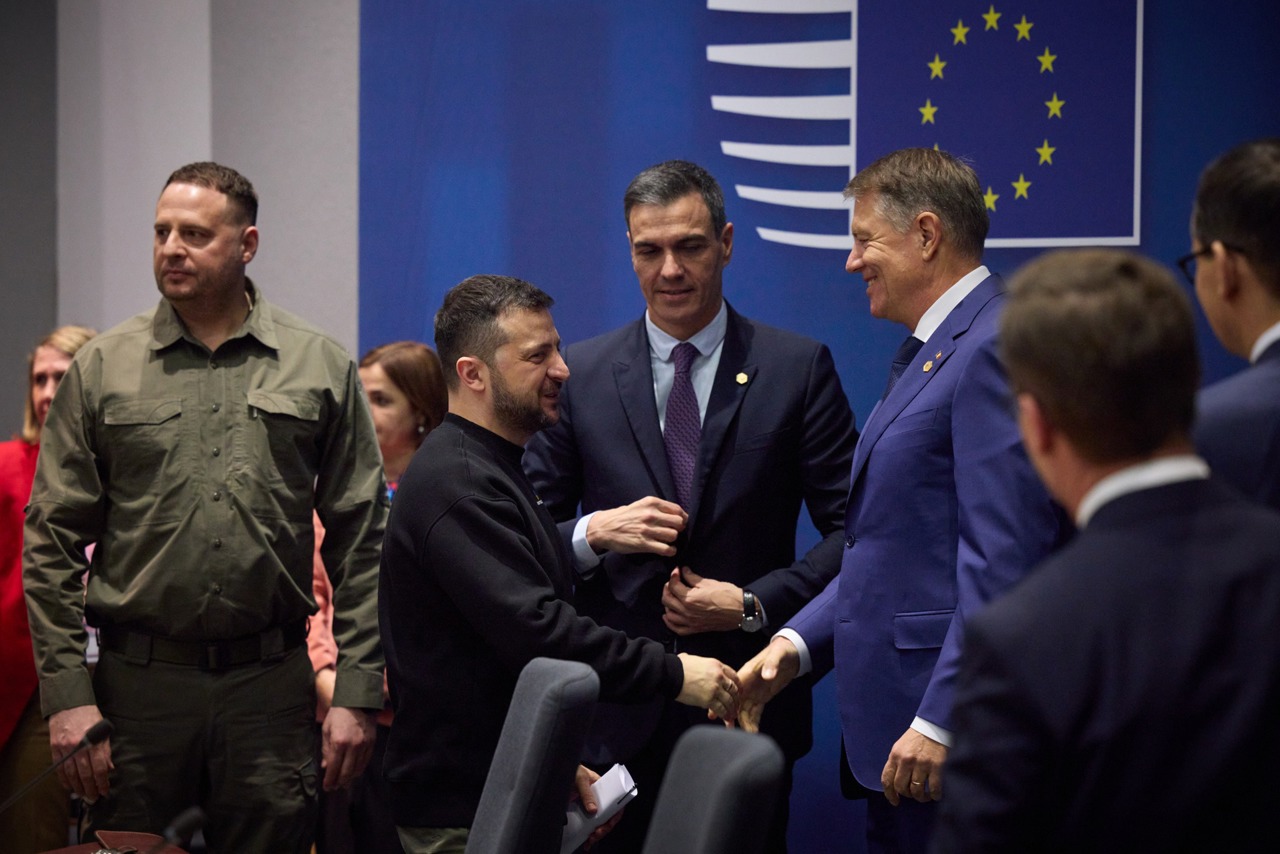 Volodimir Zelenski a discutat acordarea sprijinului militar Ucrainei cu toți liderii europeni