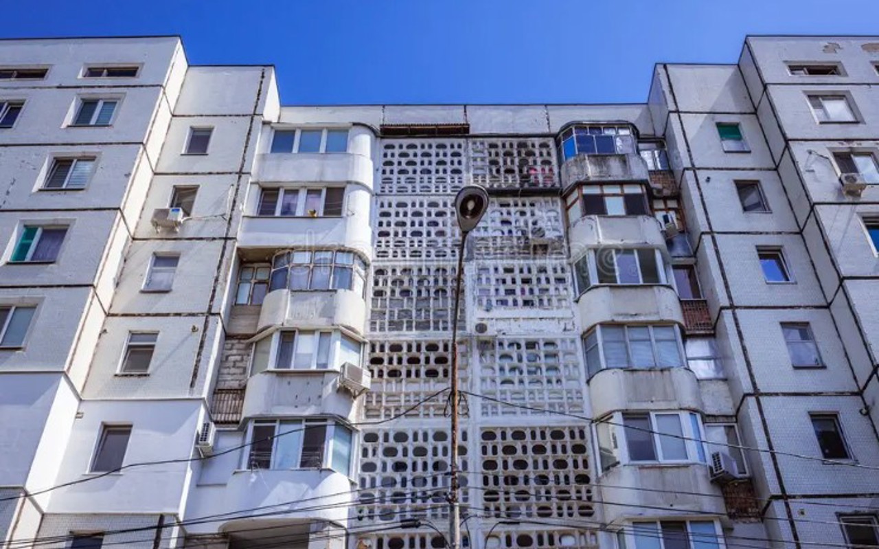 Asociațiile de proprietari, soluție pentru renovarea blocurilor degradate din Republica Moldova