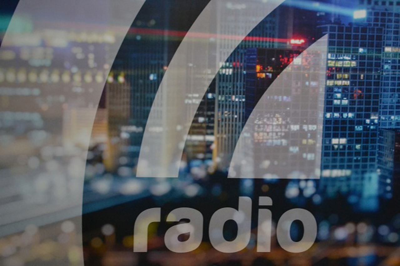 Ziua Națională a Radioului | Circa 380.000 de ore de înregistrări: Victoria Roșca, omul care are grijă de vocile trecute prin studiourile Radio Moldova