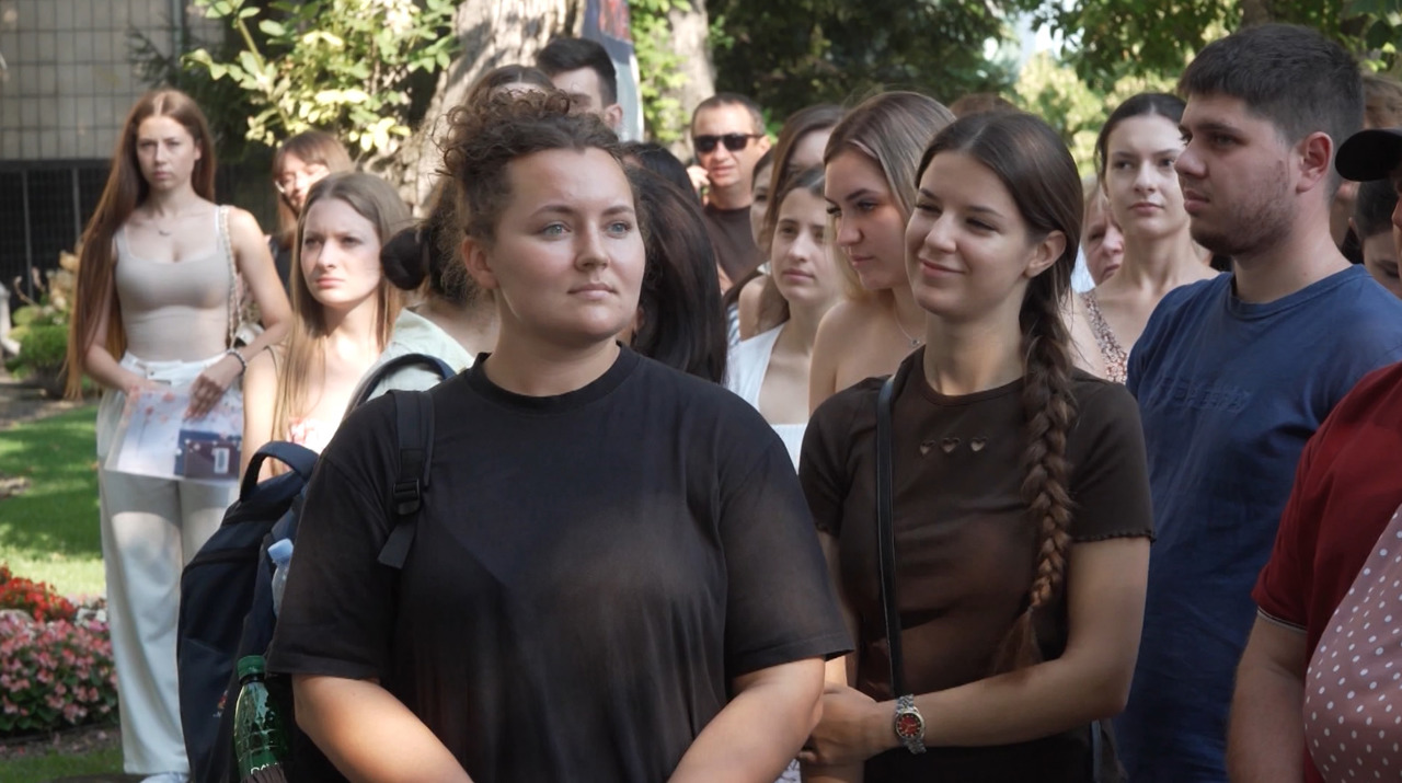 Admitere la universități: Candidații admiși au început să depună actele în original