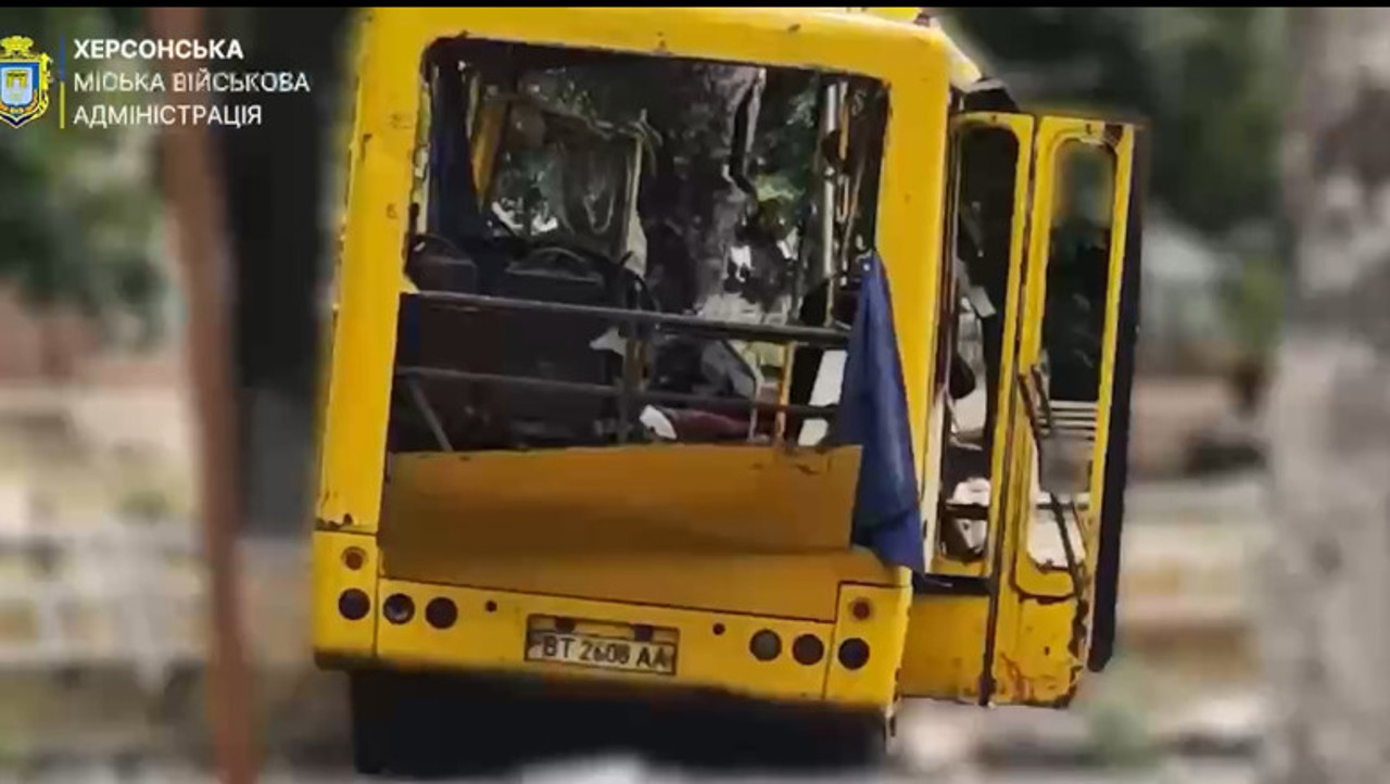 Eight wounded in deliberate Russian drone attack on Kherson bus