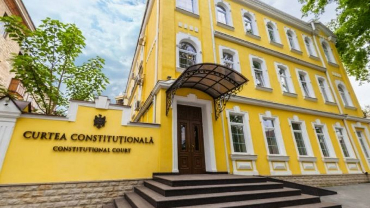 Aniversare: 12 ani de când Curtea Constituțională a decis că româna este limba de stat a R. Moldova