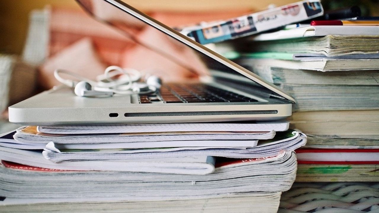 Specialiști, despre digitalizarea operațiunilor: „Mai puțină hârtie, mai multă eficiență”
