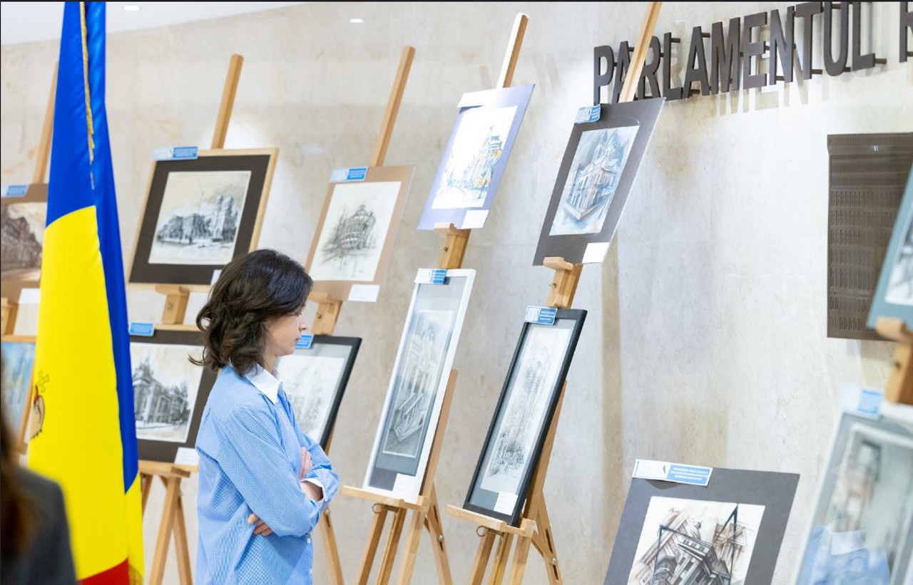 Parliament hosts the painting and graphic exhibition "Parliament in the view of young people"