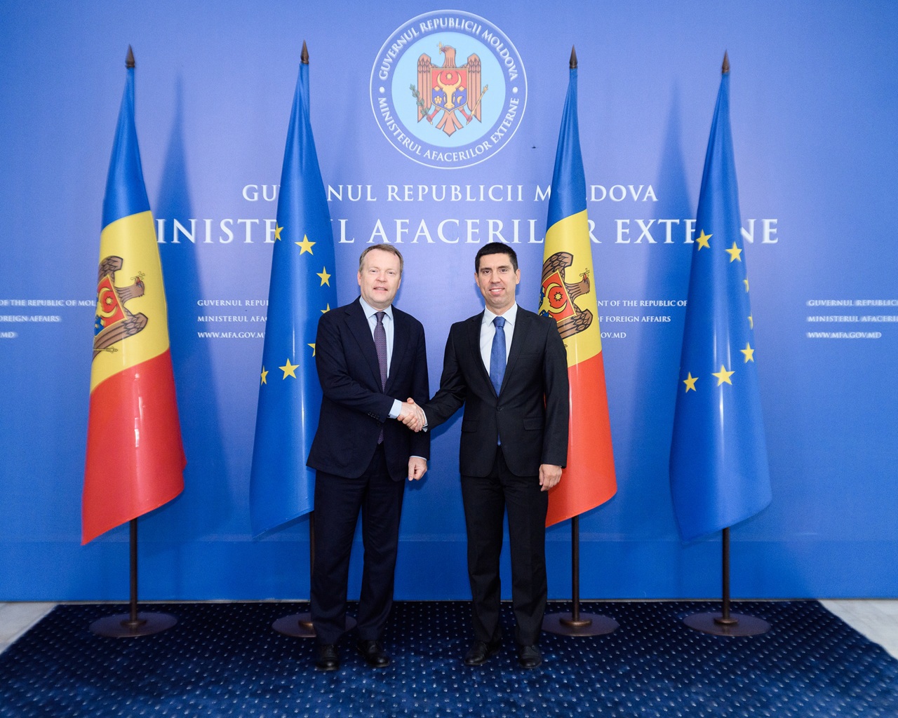 Integrarea europeană și drepturile minorităților, în centrul discuțiilor dintre Mihai Popșoi și Înaltul Comisar al OSCE Christophe Kamp  