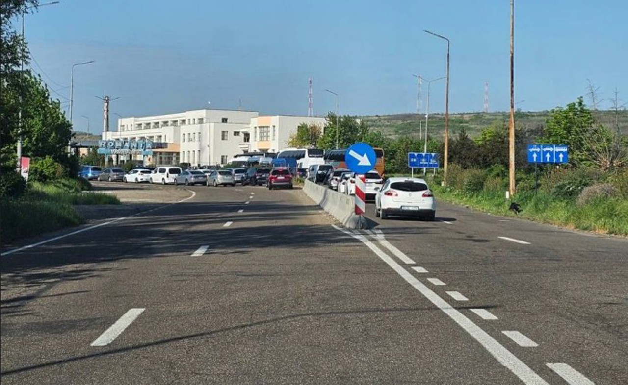 Heavy traffic reported at Leușeni customs post 