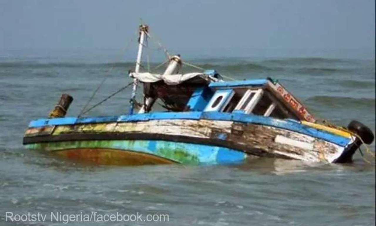 Boat capsizing in northern Nigeria: 27 dead, 100 missing