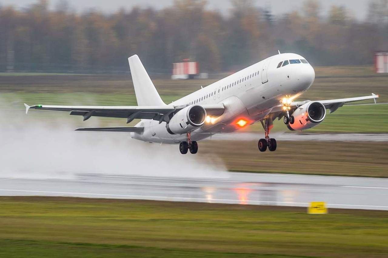 Traficul aerian pe Aeroportul Chișinău, perturbat de condițiile meteo nefavorabile