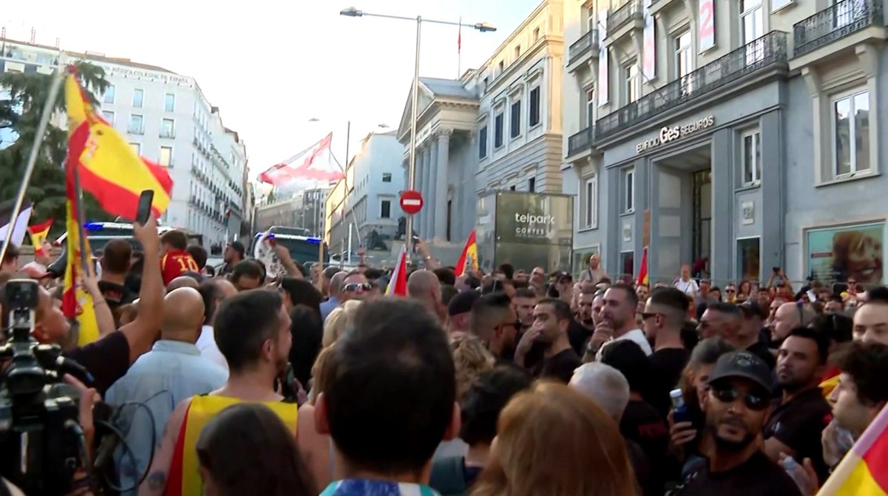 Proteste în peste 200 de orașe din Spania, pe fondul presiunii migratorii