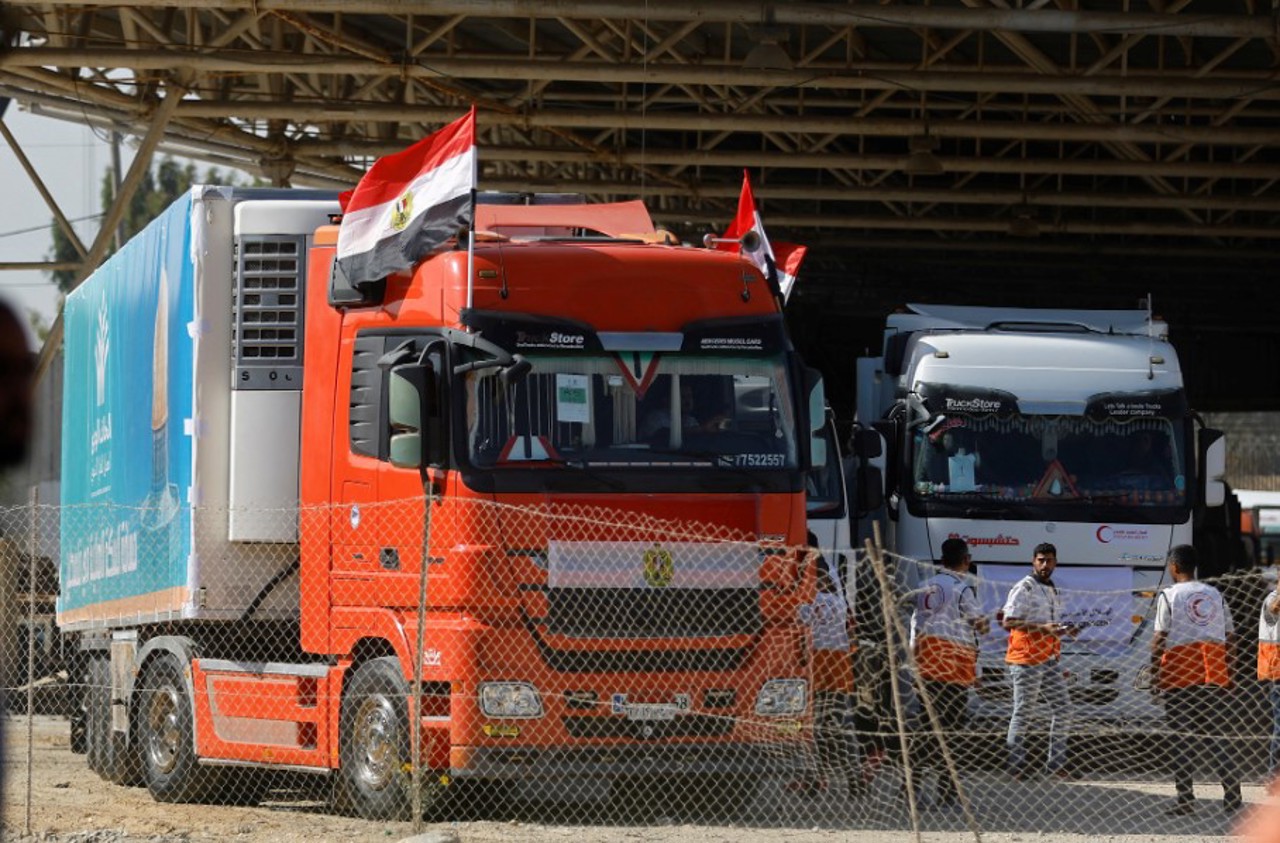 First humanitarian trucks enter Gaza as Israel-Hamas war rages