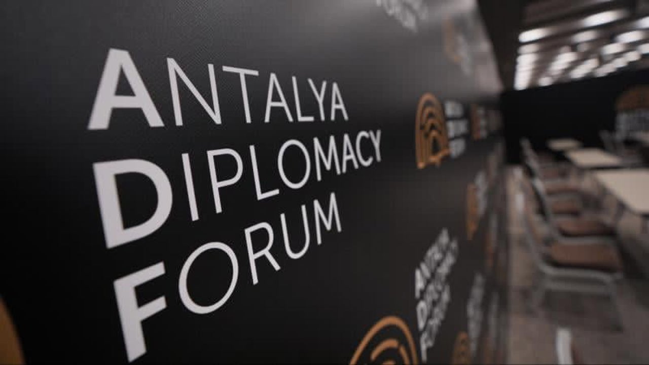 Diplomație la nivel înalt: Președinta Maia Sandu participă la forumul patronat de Recep Tayyip Erdoğan