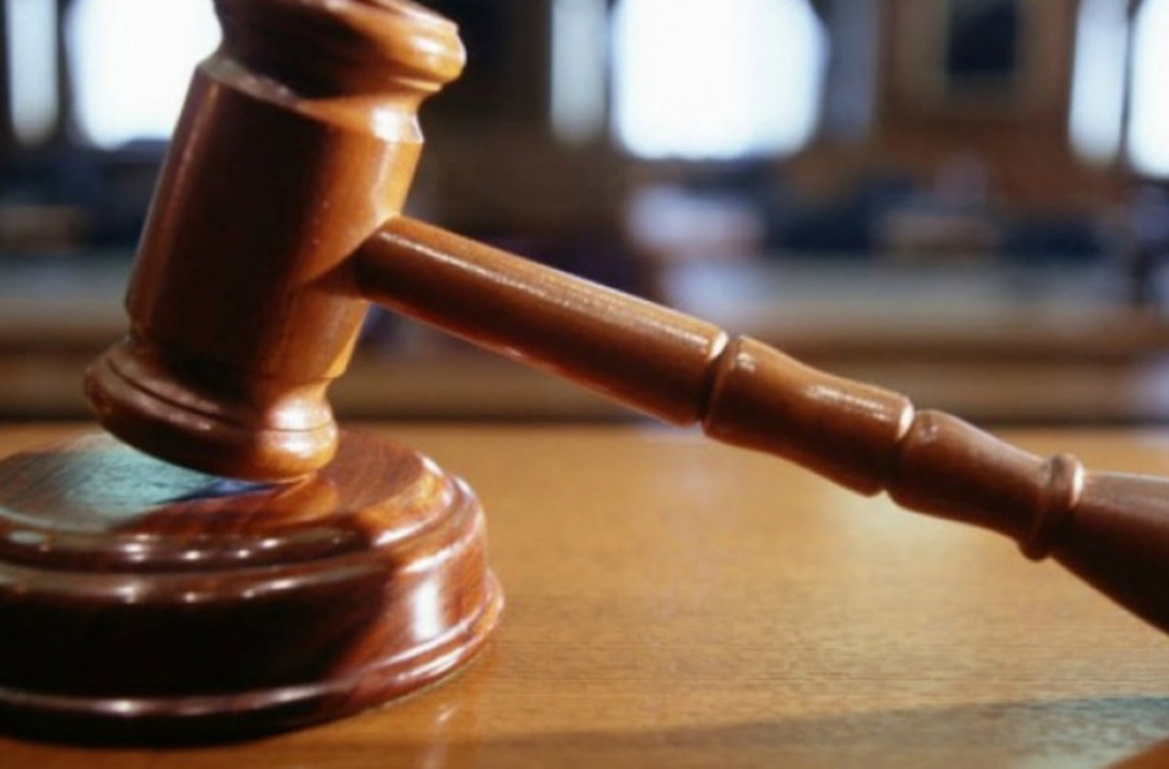 Consilierul din raionul Ocnița, cercetat pentru coruperea unui primar, plasat în arest pentru 30 de zile