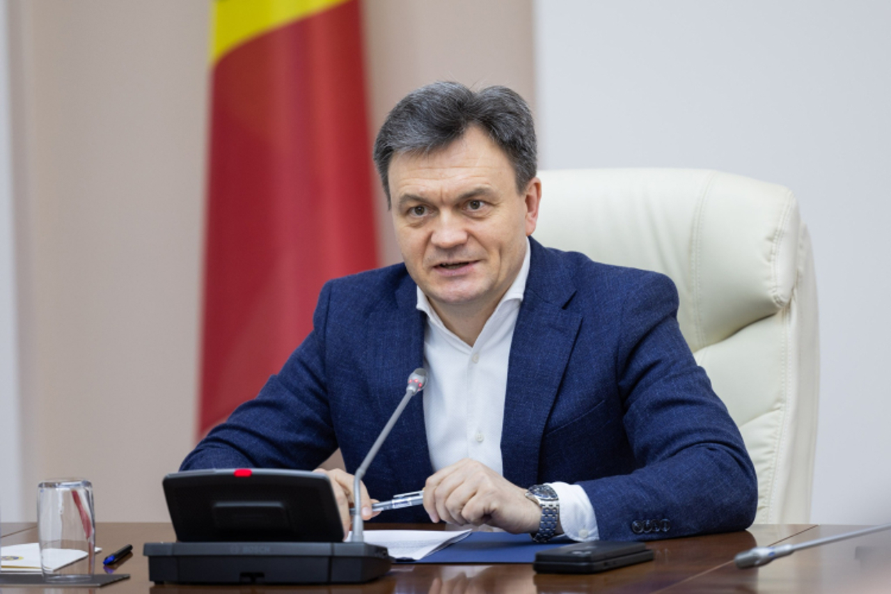 Власти будут добиваться принятия законодательства о самоочищении системы правосудия в связи с отменой Высшей судебной палатой решений комиссии по преветтингу