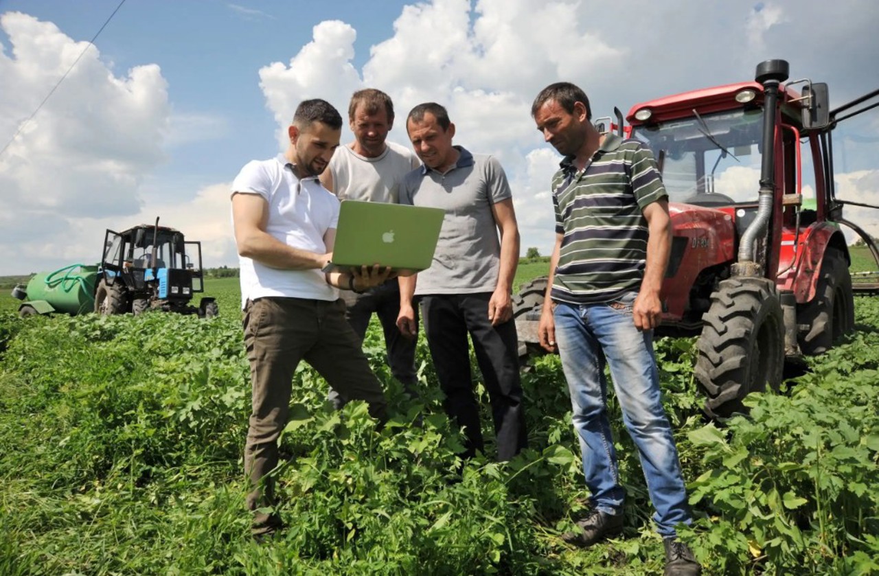 Puterea asocierii: Cooperativele ar putea să revoluționeze agricultura din Republica Moldova