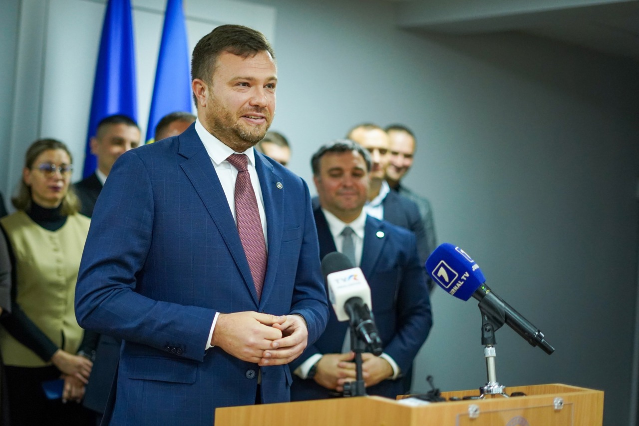 Ministrul în exercițiu al Mediului, Sergiu Lazarencu, optează pentru funcția de deputat 