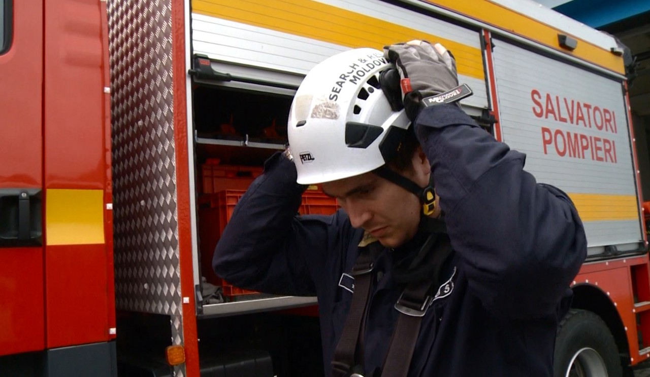 Salvatori, distinși pentru profesionalism: „Cele mai complicate misiuni sunt cu copiii”