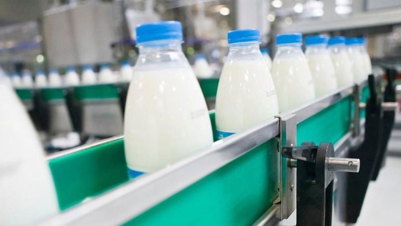 Laptele în vrac, importat din Ucraina, suspus unor controale complexe din Ucraina 