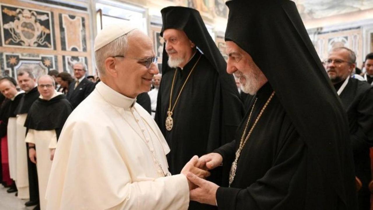 Paștele ar putea fi sărbătorit în aceeași zi de catolici și ortodocși. Ce spune Papa Leon