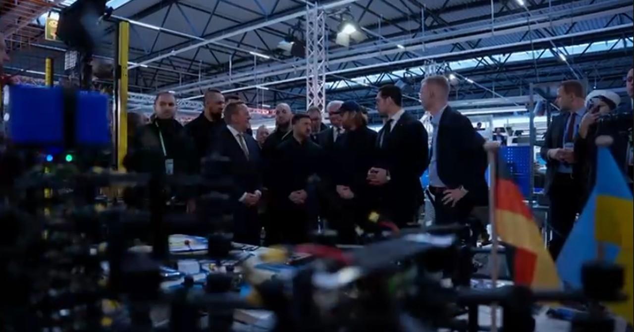 Zelenski, la fabrica de drone din Germania: „Am primit prima dronă de atac fabricată în comun”