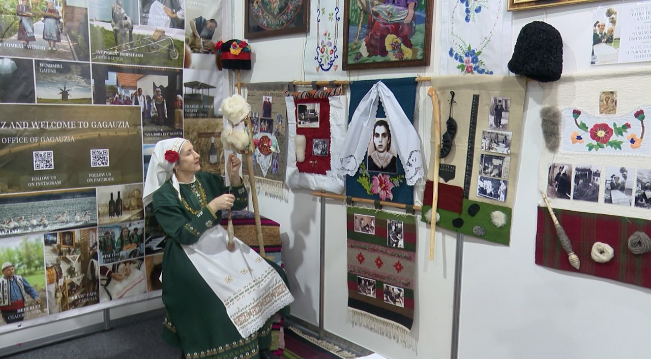 Expoziție la Chișinău care promovează turismul local: „Îmi place să călătoresc și am venit să văd ce oferte sunt”