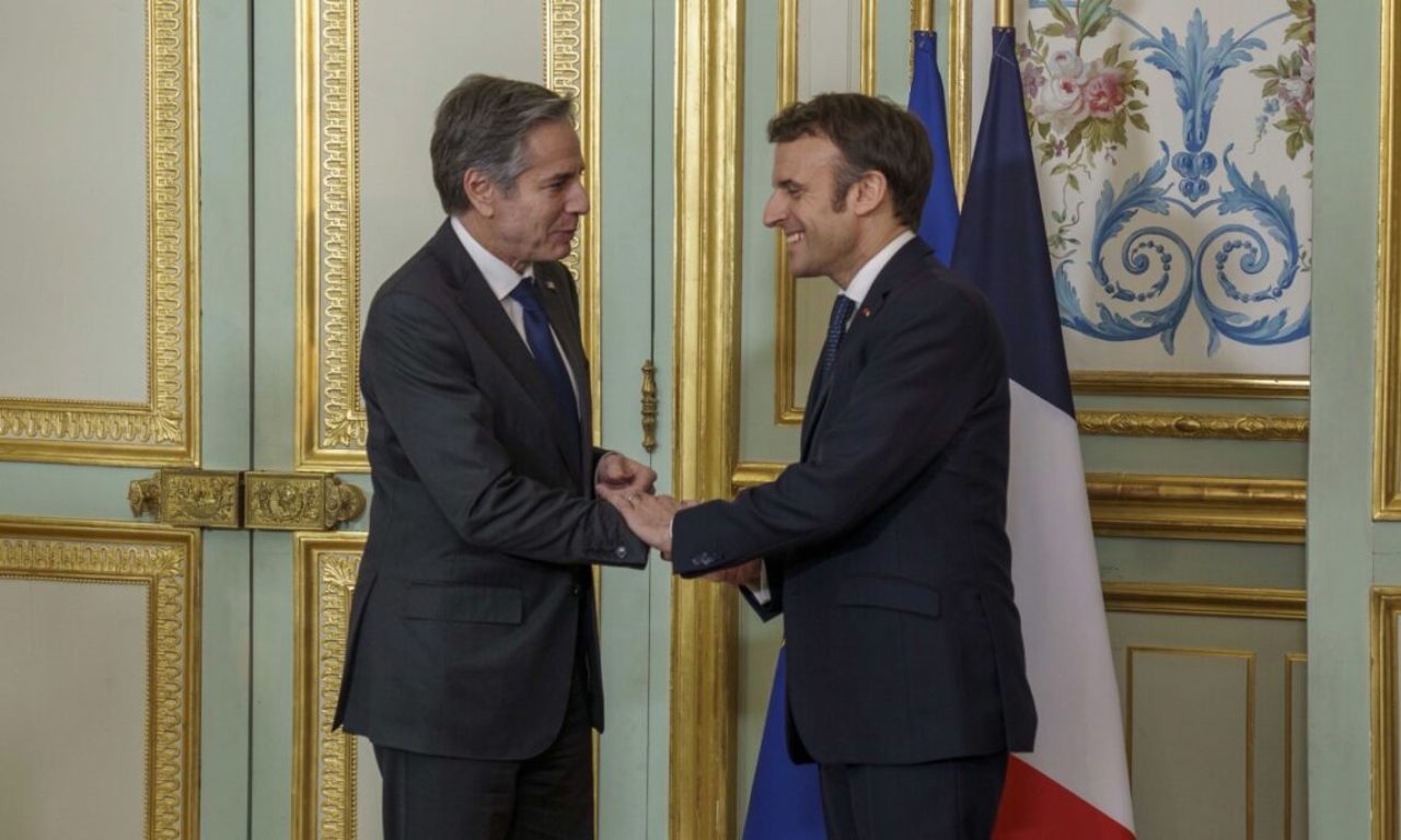 Support for Ukraine Tops Agenda as Blinken Meets French Leaders in Paris