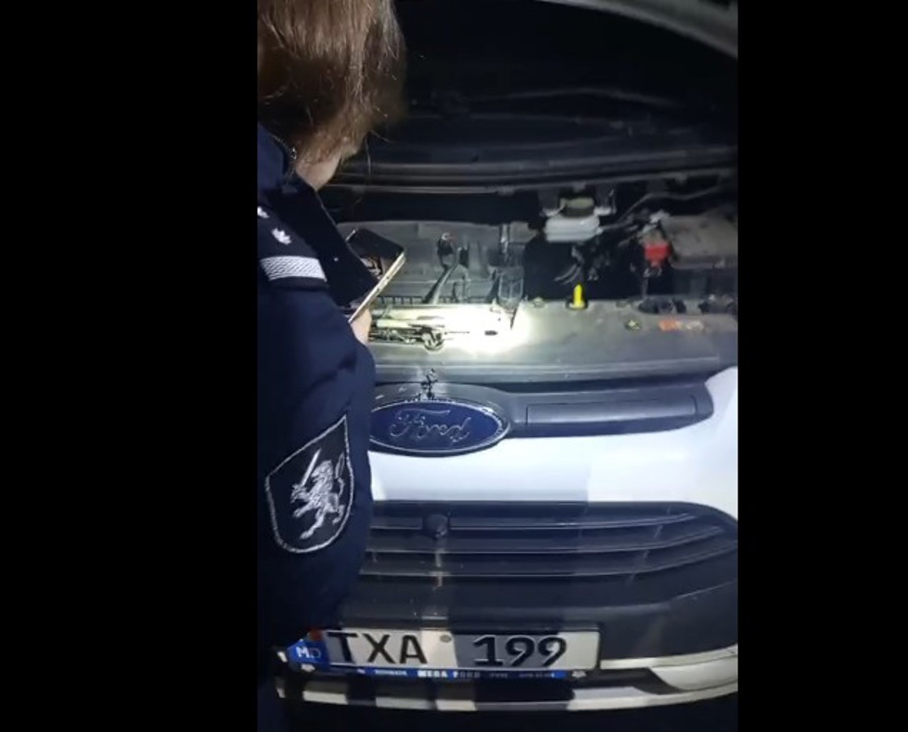 VIDEO | „Mafia pădurii”: glonț tras într-o mașină a Gărzii Naționale de Mediu, la Căpriana. Suspectul, documentat de poliție 