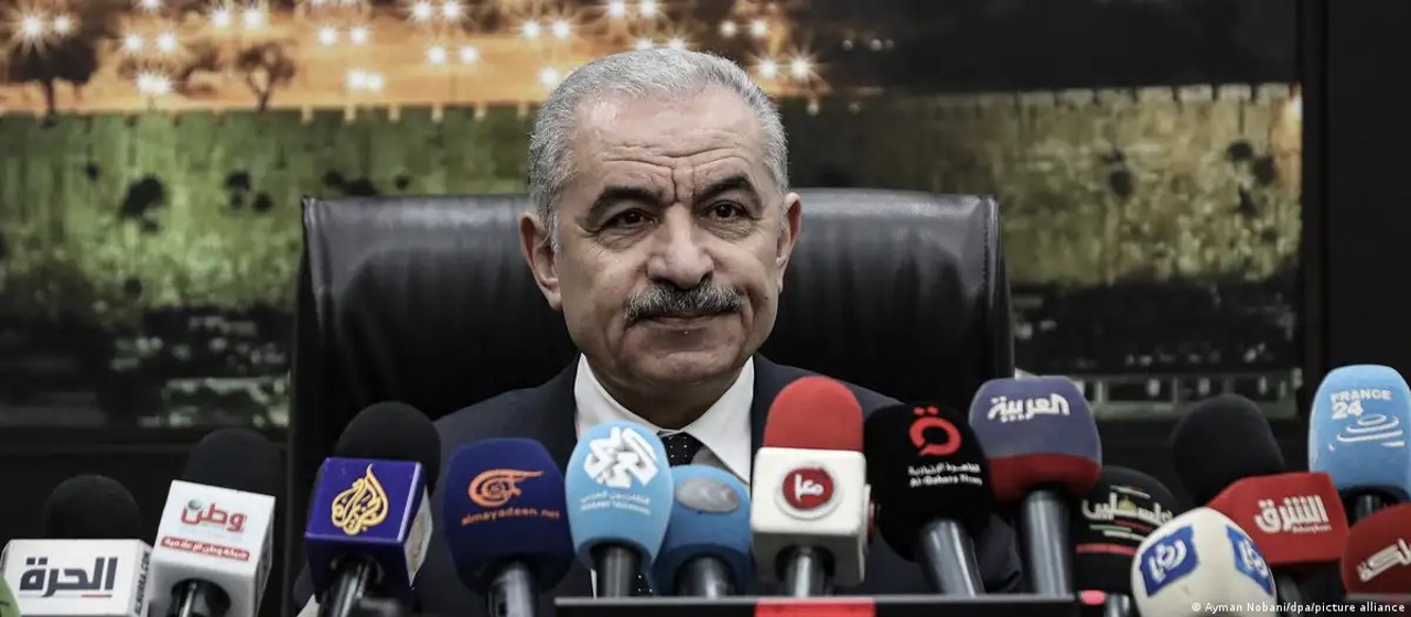Șeful guvernului Autorității Palestiniene a demisionat