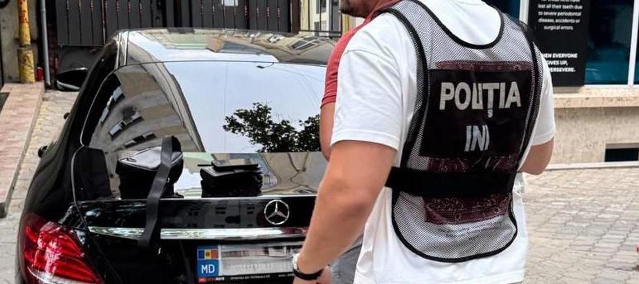 Rețineri într-o schemă de escrocherie: Victima, prejudiciată cu 544.000 de lei 