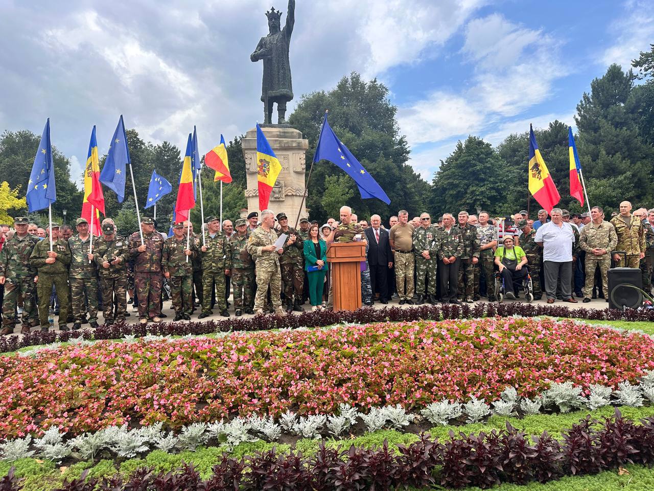 Veteranii cer acțiuni ferme pentru apărarea suveranității și continuarea parcursului european al țării