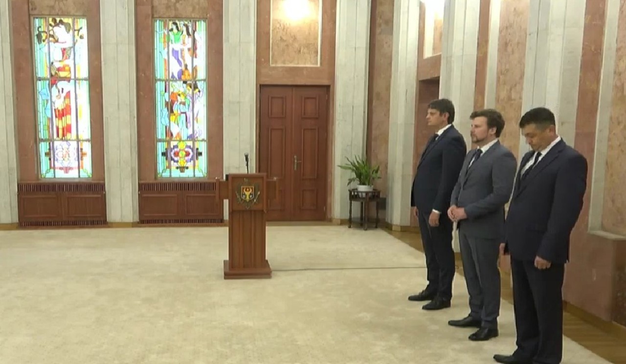 LIVE Newly appointed ministers swear in before President Maia Sandu and Prime Minister Dorin Recean