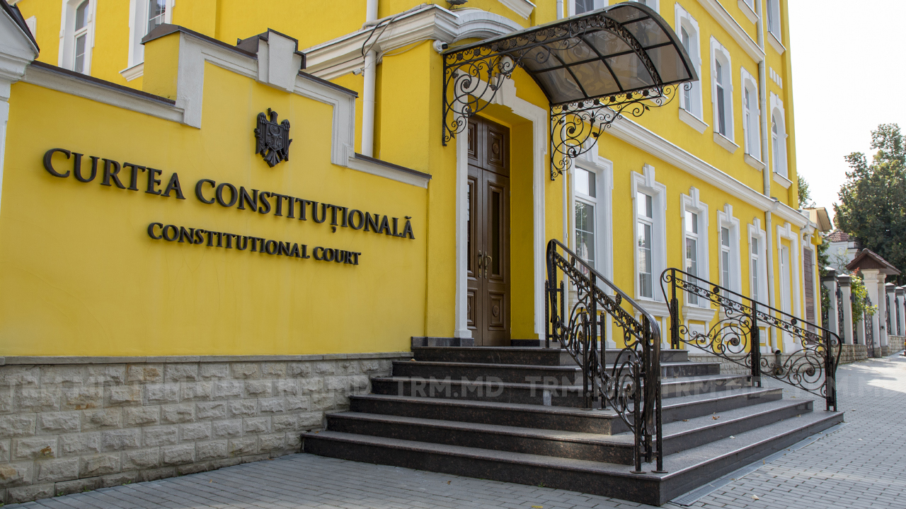 Legea amnistiei ajunge la Curtea Constituțională. Procurorul general cere anularea modificărilor ce permit eliberarea condamnaților pe viață